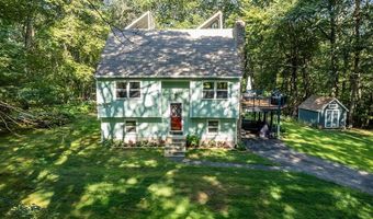 81 Shippee Rd, East Greenwich, RI 02818