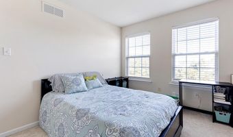 13 SYCAMORE Ln, Bear, DE 19701
