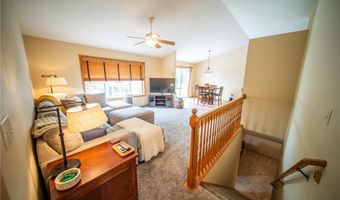 300 10th St NE, Byron, MN 55920