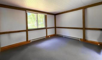 110 Access Rd, Becket, MA 01223