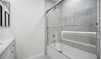 29950 Rolling Ridge Dr, Agoura Hills, CA 91301