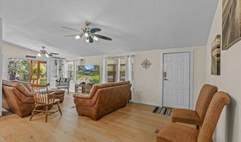 7870 25th Pl, Bell, FL 32619