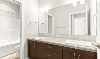 782 NW PEBBLESTONE Ln, Beaverton, OR 97006