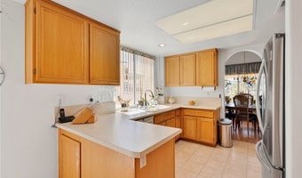 19591 Rolling Grn, Apple Valley, CA 92308