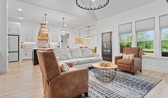 1013 Prairie View Rd, Ardmore, OK 73401