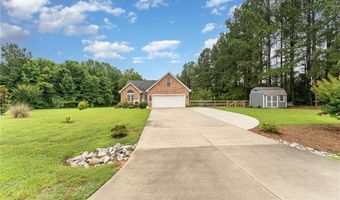 2472 Woods Stream Ln, Asheboro, NC 27205