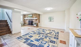 130 GREAT LAKE Dr, Annapolis, MD 21403