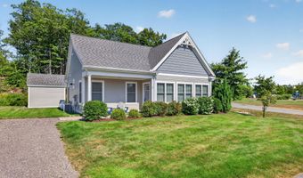 2 Kings Pine Ln, Arundel, ME 04046