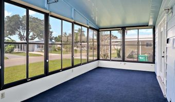 926 Frangi Pani Dr, Barefoot Bay, FL 32976