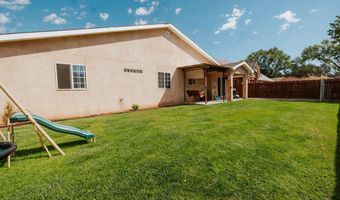 102 GARDEN Cir, Bloomfield, NM 87413