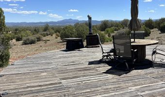 462 Un Named Rd, Ash Fork, AZ 86320