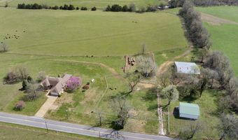 3988 N Farm Road 35, Ash Grove, MO 65604
