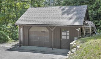 132 Poocham Rd, Chesterfield, NH 03466