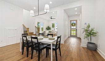 823 NW 14th St, Bentonville, AR 72712