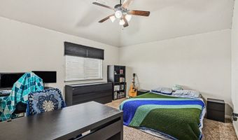 828 Sunflower Ct, Aledo, TX 76008