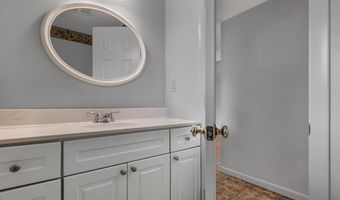 23 Loeffler Rd, Bloomfield, CT 06002