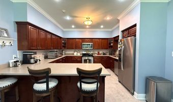 827 Plantation Dr, Adel, GA 31620