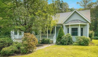 34 Peabody Dr, Brentwood, NH 03833