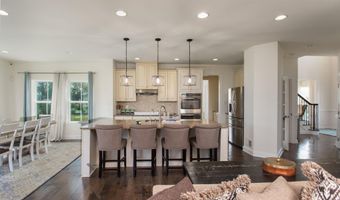 41 Gina Dr, Allentown, NJ 08501