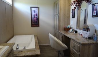 907 N Peach, Alpine, TX 79831