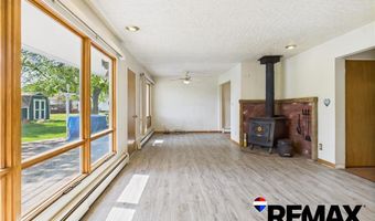 905 S 9th St, Basin, WY 82410