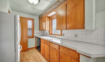 154 Walnut Dr, Amherst, OH 44001