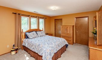 3806 Columbine Ave, Ames, IA 50010