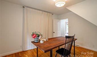 4401 Town And Country Dr, Charlotte, NC 28226