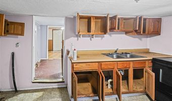 3112 Trumbull Ave, Alton, IL 62002