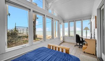 825 E Lake Front Dr, Beverly Shores, IN 46301