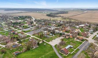 4506 220th Trl, Amana, IA 52203