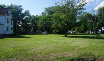 24287 FRONT St, Accomac, VA 23301