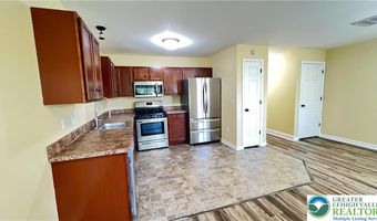 705 Blue Heron Dr, Allentown, PA 18103