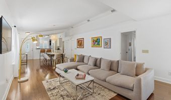 128 SEMINOLE Rd 11, Atlantic Beach, FL 32233