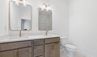 1155 Piney Mountain Rd, Appomattox, VA 24522