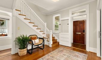 1231 FRANKLIN St NE, Washington, DC 20017