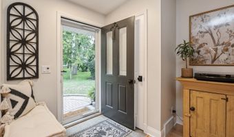10308 Kenilworth Ave, Algonquin, IL 60102