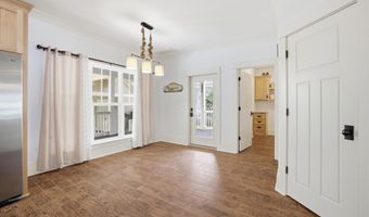 19738 Savannah St, Biloxi, MS 39532