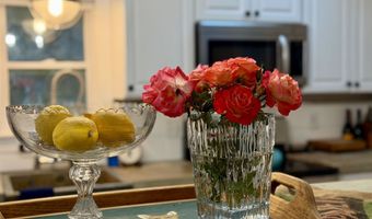 31 Lakota Rd, Barnard, VT 05031