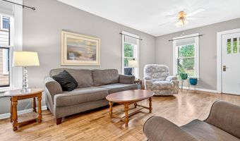 1015 E ELDORADO St, Appleton, WI 54911