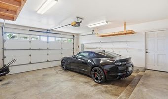 77 Kealohilani St, Kahului, HI 96732