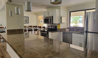 2615 COVE CAY Dr 401, Clearwater, FL 33760