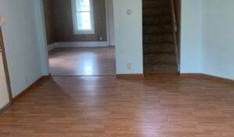 1355 Beeson NE St, Alliance, OH 44601