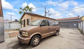 5840 S Olive St, Los Angeles, CA 90003