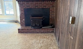 564 FRONT St, Houston, DE 19954