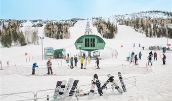 223 W Hunter Ridge Dr #E300, Brian Head, UT 84719