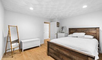 154 Alder Rd, Charlestown, RI 02813