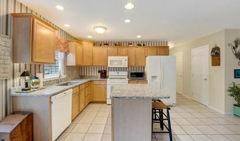 2 GARDENIA Blvd, Greenwood, DE 19950