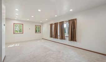 4802 OASIS St, Cheyenne, WY 82009