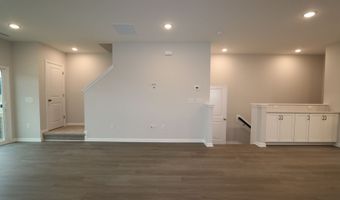 10017 Secluded Garden Dr, Apex, NC 27523